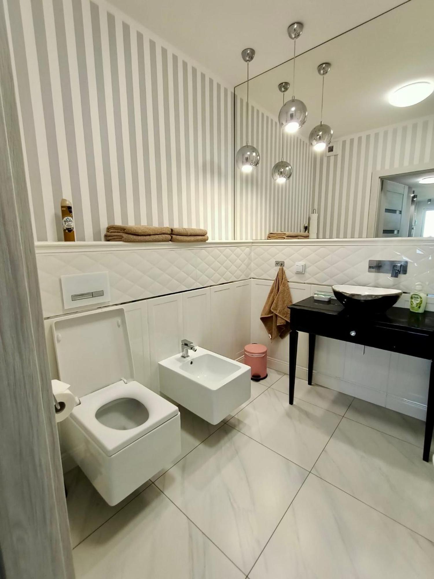 Bastion Walowa - Luxury Apartment With Beautiful View 格但斯克 外观 照片